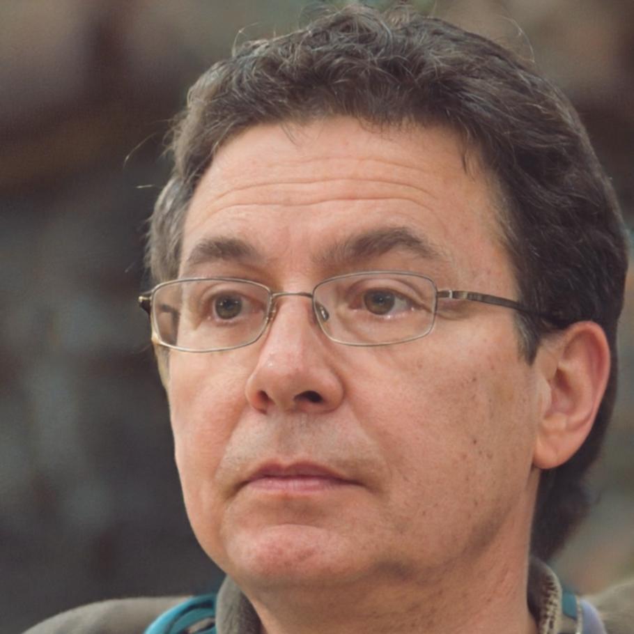 Portret konsultanta tivusie - Radosław Wierzbicki